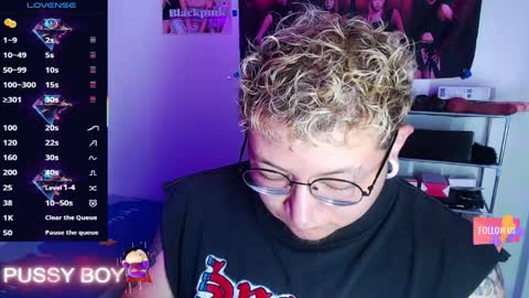 Prince online show from April 4, 2:26 pm