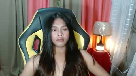 princessrynn online show from October 9, 7:21 am