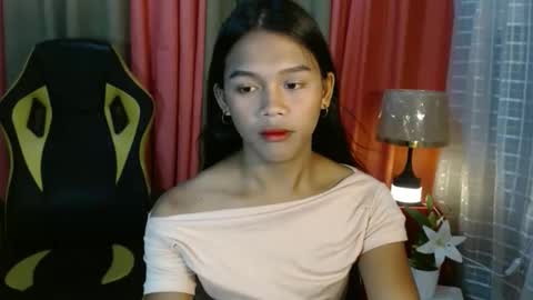 princessrynn online show from October 18, 8:07 am