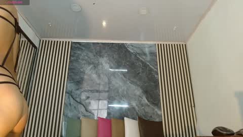 priscilarainbow online show from January 30, 7:37 pm