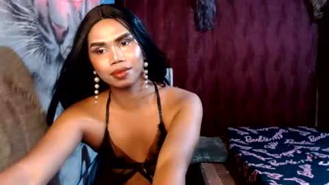 queenpinayebony_xx online show from June 27, 2:01 pm