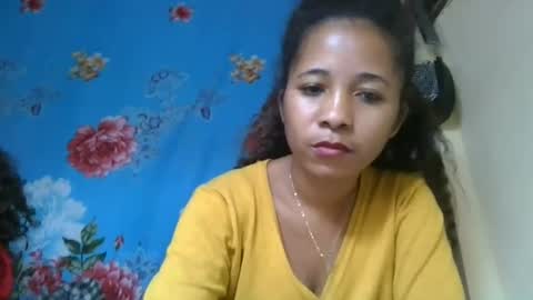 randelove online show from June 20, 8:17 am