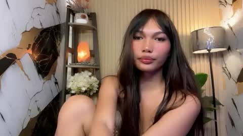 ravenblissx online show from May 18, 5:46 am