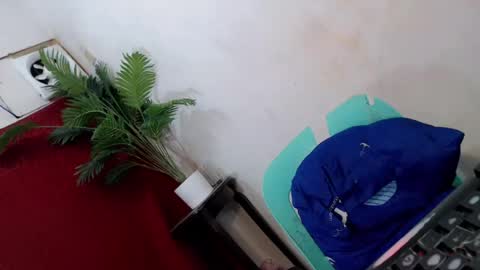 rennygurl online show from July 18, 4:30 am