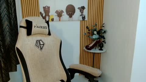 rhianasollway69 online show from July 14, 3:07 pm