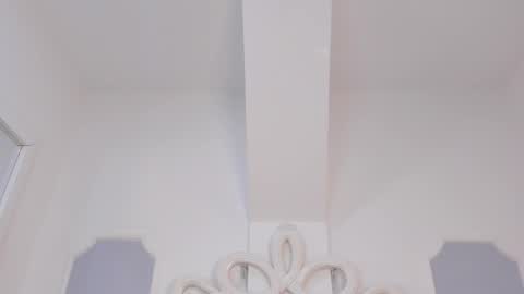 roxana_scott1 online show from March 27, 4:59 am