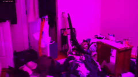 Ryn Michele online show from November 3, 12:31 am