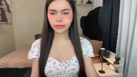sabrinamadonna54 online show from June 11, 8:34 am