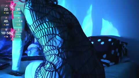 Safiro Queen online show from February 9, 5:50 am