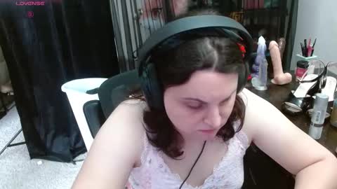 salacious_bunny online show from March 18, 2:49 pm