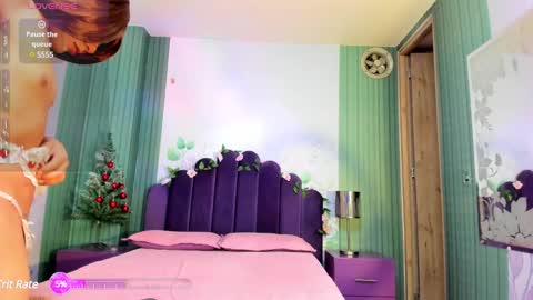 sam_naughty18 online show from December 5, 10:17 am