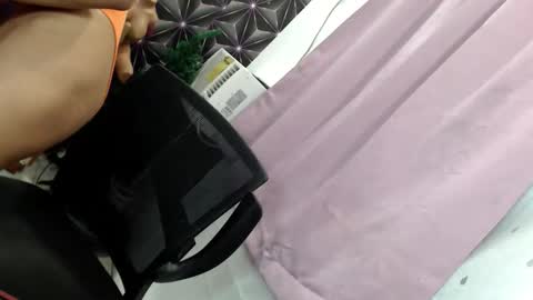 samatha_6969 online show from February 20, 10:39 am