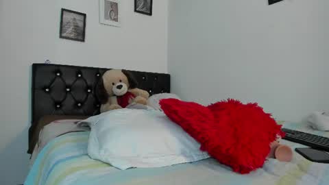 Sophia online show from July 18, 2:51 am