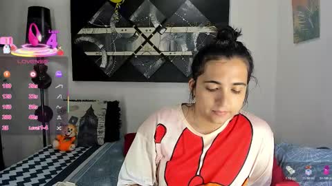  SARAHJEY     online show from January 18, 6:38 pm