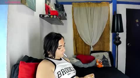  SARAHJEY     online show from March 16, 9:07 pm