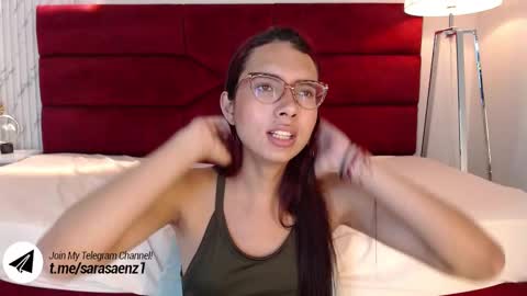 Sara online show from March 7, 7:42 pm