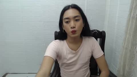 KEYLLA online show from December 31, 2:47 pm