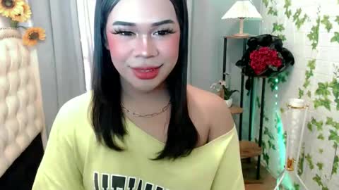 sassy_tinaxx online show from January 14, 7:17 am