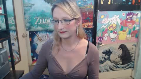 Snapshot of savanah_banana chatting on October 21, 5:53 am Savanah online show from October 21, 5:53 am