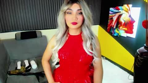 Snapshot of savanasexy chatting on December 24, 10:33 am Patricia online show from December 24, 10:33 am