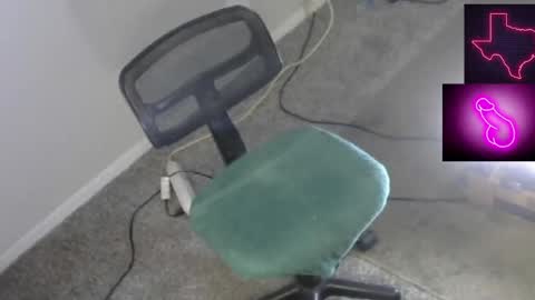 Cait or Caitlin online show from March 18, 7:07 am