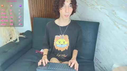 scaarlett_22 online show from March 4, 9:30 pm