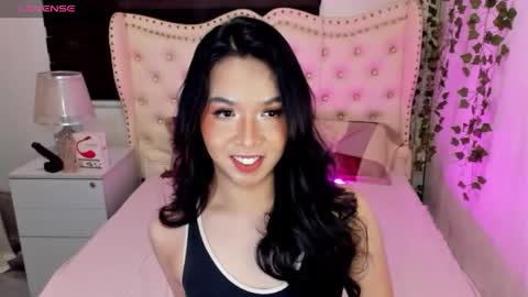 Snapshot of scarlet_sweet6969 chatting on October 9, 1:45 pm scarlet_sweet6969 online show from October 9, 1:45 pm