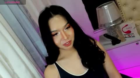 Snapshot of scarlet_sweet6969 chatting on October 17, 10:41 am scarlet_sweet6969 online show from October 17, 10:41 am