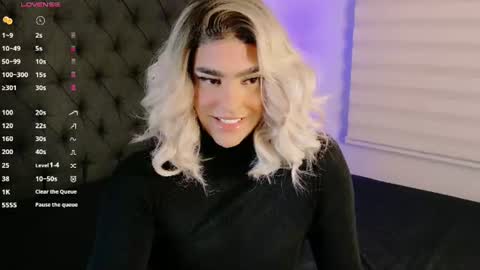 scarleth_sweety online show from June 28, 3:12 am