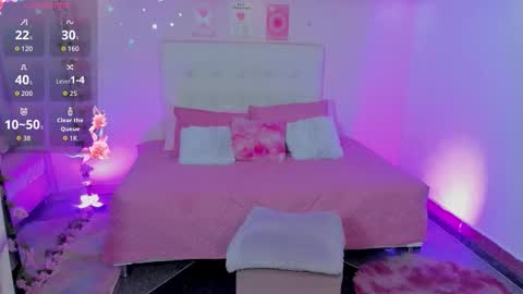 Scarlett  online show from December 5, 11:49 am