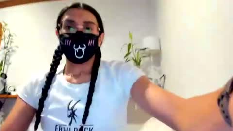 Nip online show from July 28, 6:31 pm