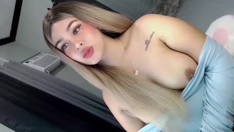 Chloe online show from February 27, 12:10 am