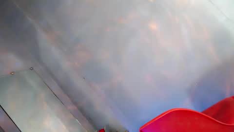 YU RI online show from February 14, 9:54 pm