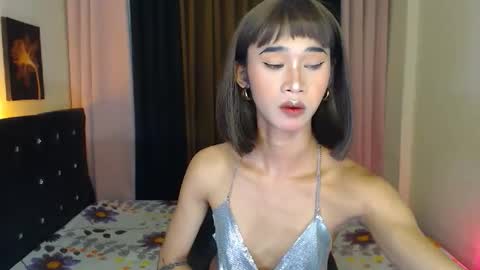 ashly online show from April 17, 11:46 am