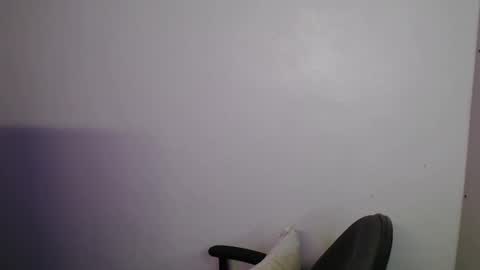 MEG online show from December 17, 5:40 am