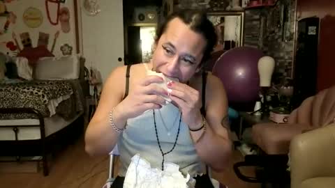 sexiwhiskey699 online show from May 30, 8:34 am