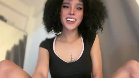 Seraphina Blaze online show from June 19, 11:48 am
