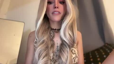 Seraphina Blaze online show from August 4, 12:33 pm