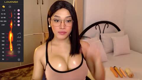 Kelly online show from October 16, 2:34 am