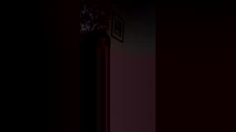 sexyjesscd69 online show from April 18, 12:29 pm