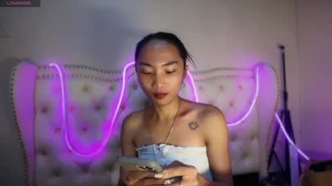sexyshinixx online show from August 4, 3:40 pm