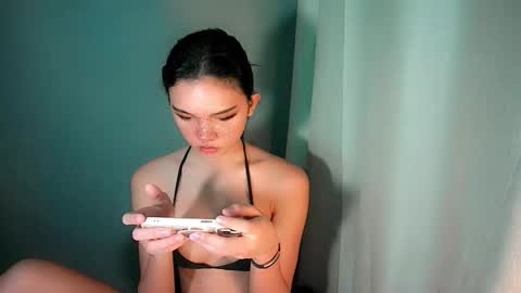 sexytight_tanya online show from May 10, 7:30 pm