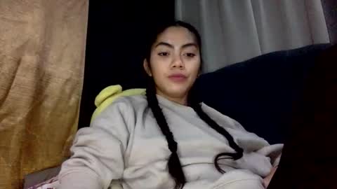 Snapshot of sexyxenaaa chatting on October 23, 10:14 pm Xenaaa online show from October 23, 10:14 pm