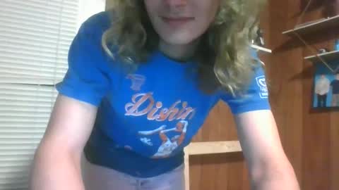 Hailey online show from December 4, 12:24 am