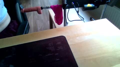 sissyhannah17112 online show from July 9, 9:02 am