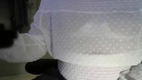 Snapshot of sissypaul200 chatting on September 25, 6:04 pm sissypaul online show from September 25, 6:04 pm