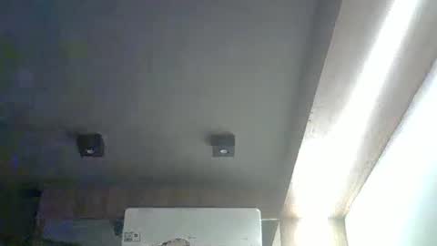 skinnykittencam online show from January 11, 6:09 am