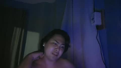 sky_uxxx online show from May 22, 10:44 am