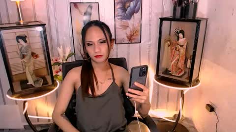 SLUT KATRINA online show from February 11, 10:45 am