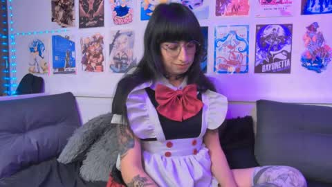 Snow and Bubble online show from June 2, 4:30 pm